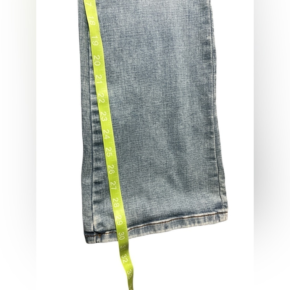 Kut from the Kloth Ana High Rise Fab Ab Flare Jeans Light Wash - Picture 6 of 6